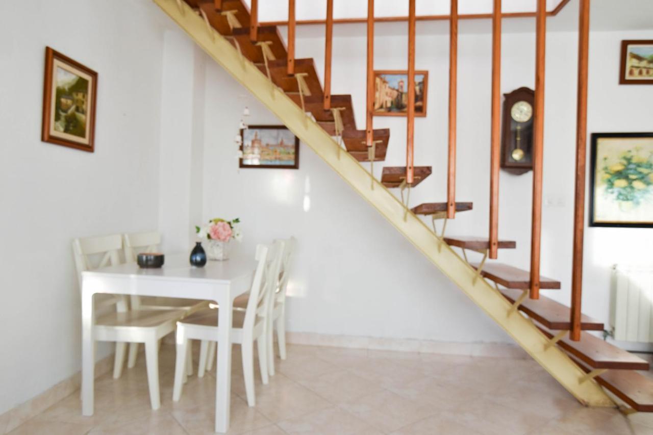 Amplio Y Comodo Chalet En Ajo Con Preciosas Vistas Eksteriør bilde